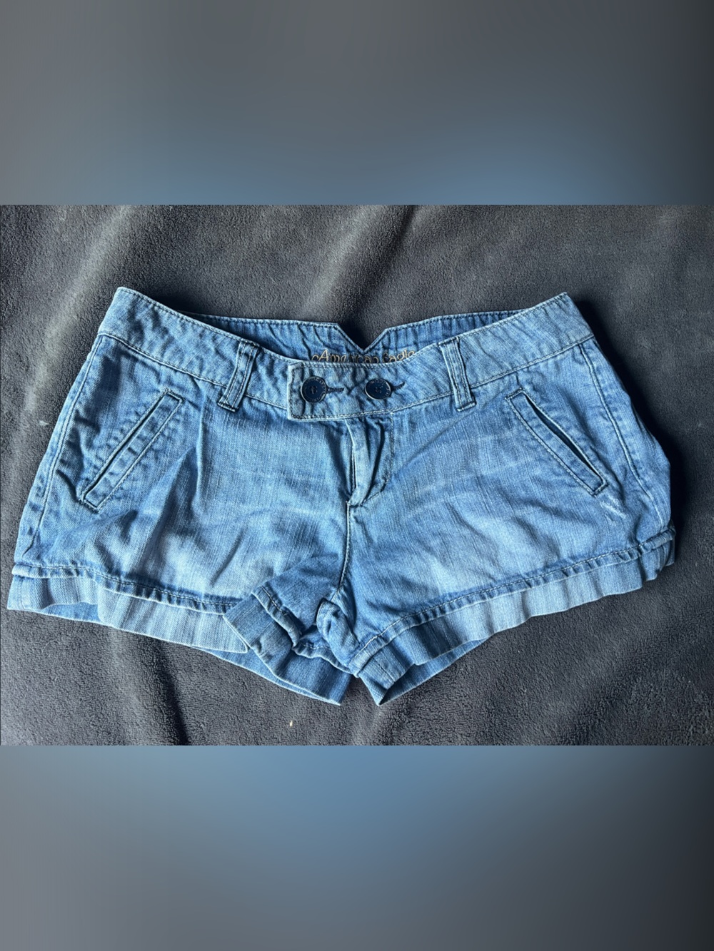 American Eagle Outfitters Medium Blue Denim Roll-Hem Jean Shorts
